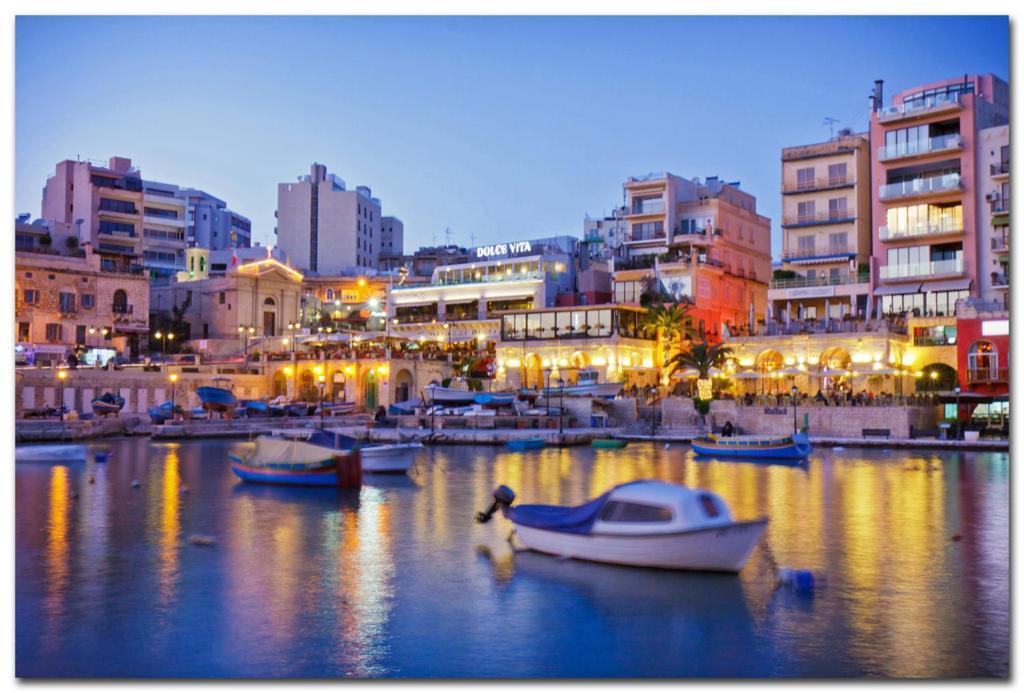 Deluxe Apartment With Valletta And Harbour Views สลีมา ภายนอก รูปภาพ